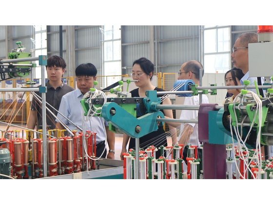 高校领导带队来企业调研交流